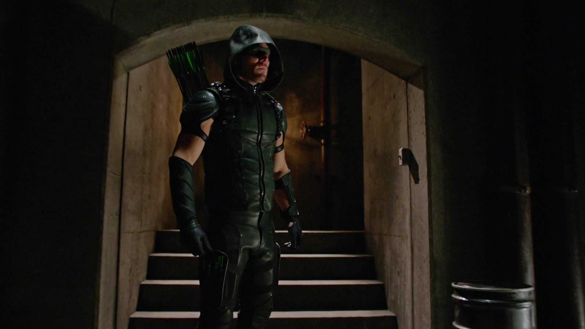 Arrow Episode 4×01: Trust and Love